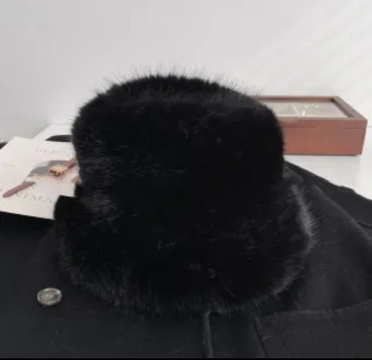 Luxury Faux Fur Winter Hat - Elegance & Warmth Combined