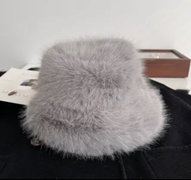 Luxury Faux Fur Winter Hat - Elegance & Warmth Combined